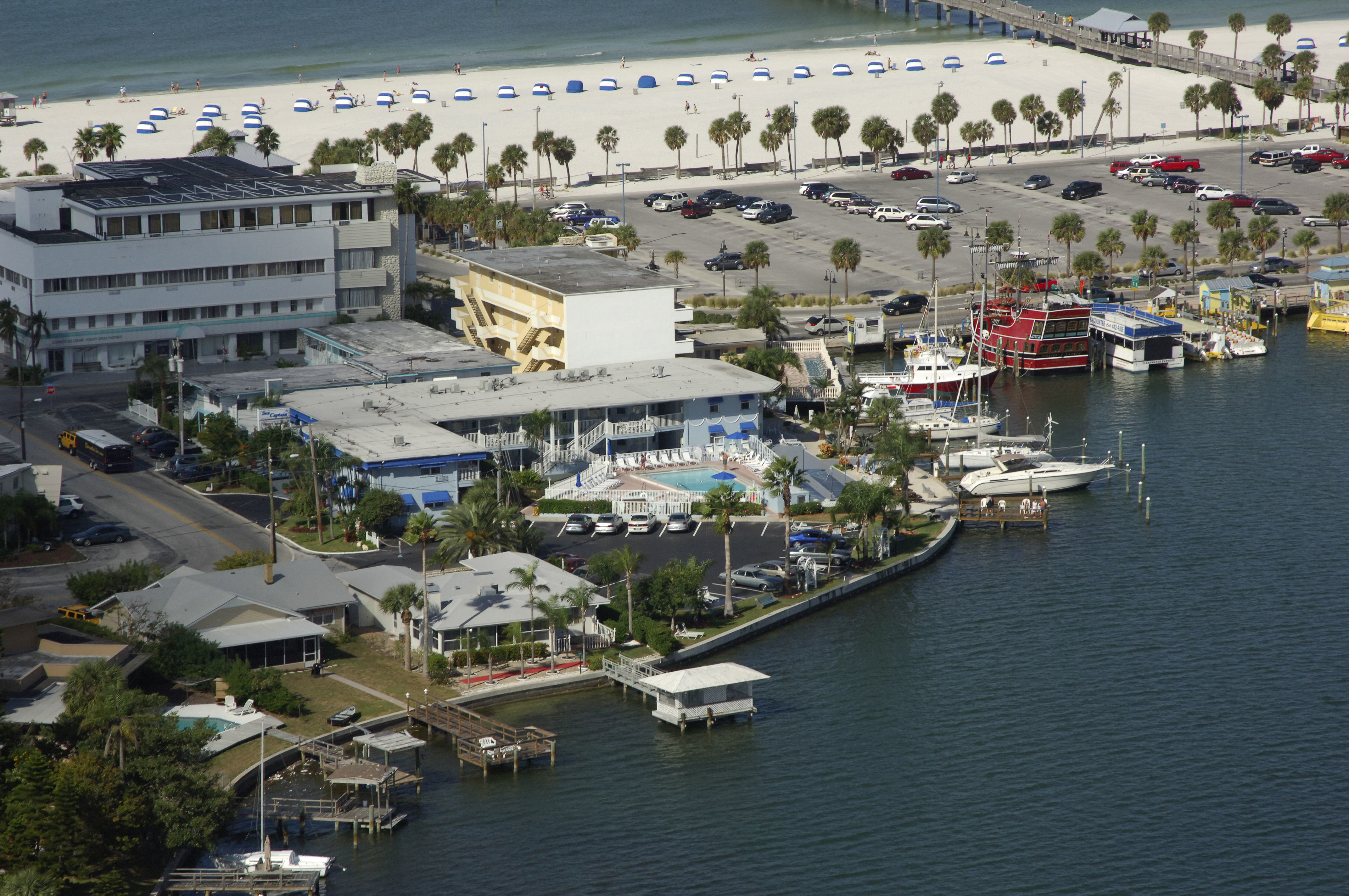 Sea Captain Resort on the Bay — Clearwater Beach area
